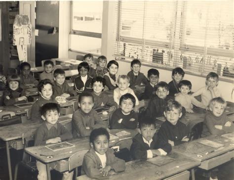 Photo De Classe Photo De Classe Ce1 De 1970 Ecole Primaire St Exupéry