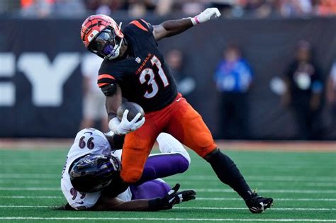 Zack Moss Fantasy Hub Week Injury Update Start Sit Advice Points