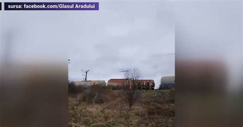 Tren deraiat la Arad Două vagoane cu motorină s au răsturnat alte