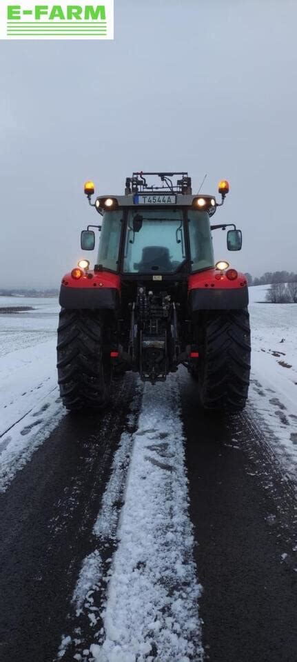 Massey Ferguson 5611 Dyna 4 Efficient Ciągnik Rolniczy Truck1 Id 6991507