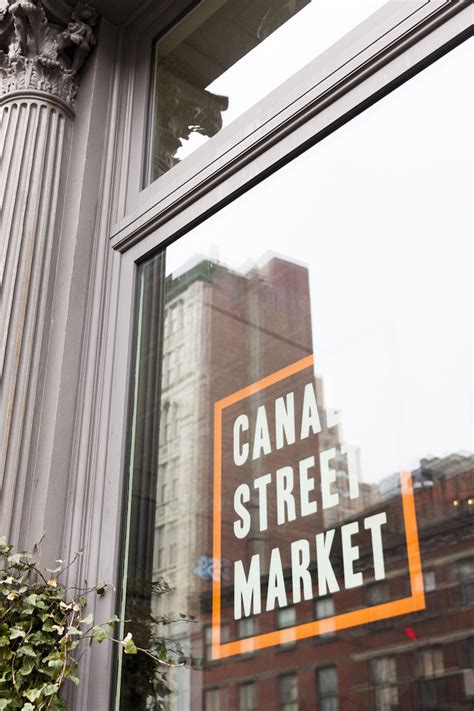 Canal Street Market Opens in Time for Holiday Shopping