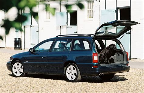 Used Vauxhall Omega Estate (1994 - 2003) Review | Parkers