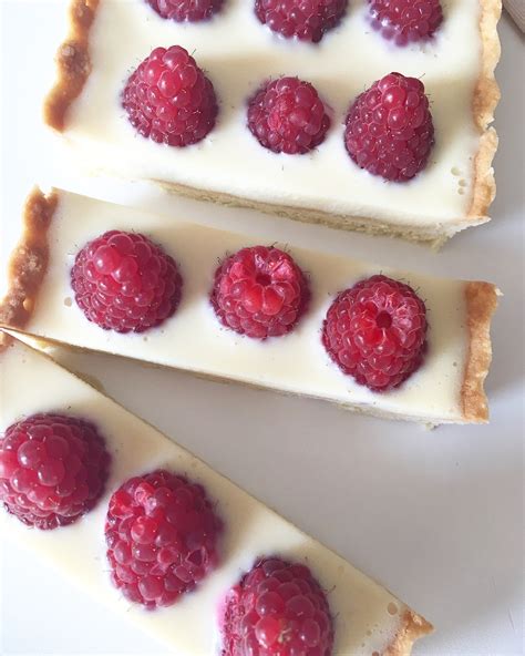 Tarte Chocolat Blanc Framboises L Aventuri Re Des Marmites