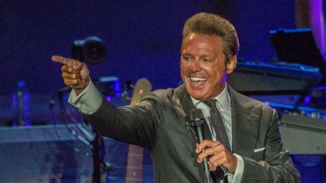 Es Oficial Luis Miguel Regresa A Los Escenarios Con Una Gran Gira