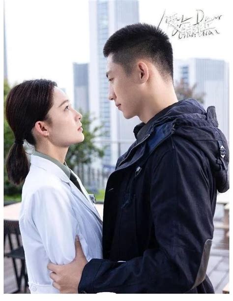 Huang Jingyu And Li Qin Starred In Fall In Love With Special Forces