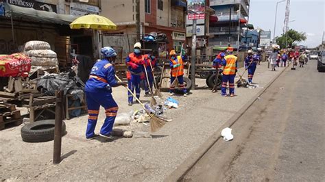 Sanitation Ministry And AMA Begin 3 Day Massive Clean Up Of Accra And