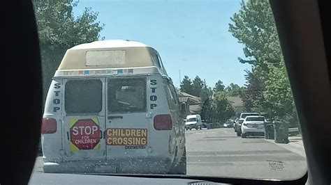 A Ice Cream Truck Playing Turkey And The Straw Youtube