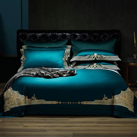 Stunning 4 Piece Luxury 1000 Tc Egyptian Cotton Embroidered Royal Bedd