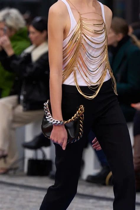 Pin By Nunu On Runway Fashion Stella Mccartney Fashion Today