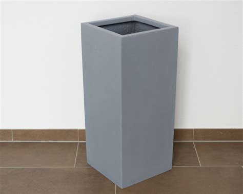 Pflanzkübel Blumenkübel Fiberglas säule 30x30x68cm grau