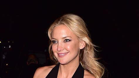 Kate Hudson Bares Her Midriff In A Sexy Cut Out Jumpsuit Huffpost Life