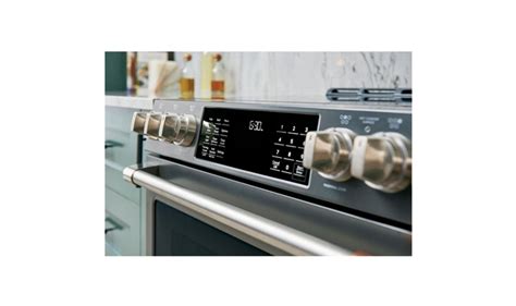 Cuisini Re Encastr E Induction Ge Caf Avec Commandes L Avant Et