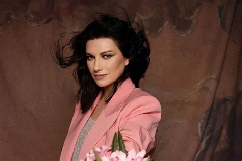 Laura Pausini E La Malattia La Confessione In Diretta Tv Lacrime E