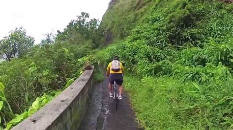 Biking The Old Pali Road Youtube