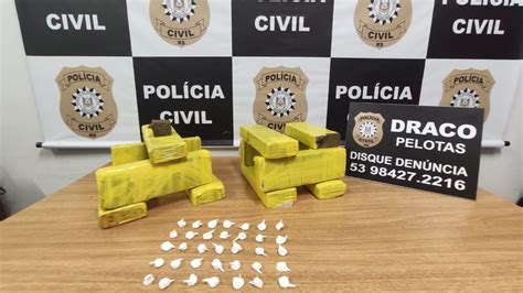 Polícia Civil do RS on Twitter 2 presos por tráfico de drogas e 8kg