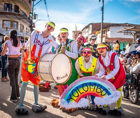 Las Razones Por Las Que Todos Quieren Vivir En El Carmen De Viboral