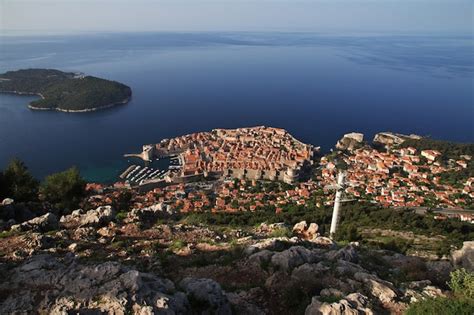 Premium Photo | Dubrovnik city on adriatic sea, croatia