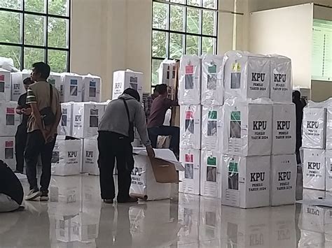 Komisioner Kpu Monitoring Rapat Pleno Terbuka Rekapitulasi Perhitungan