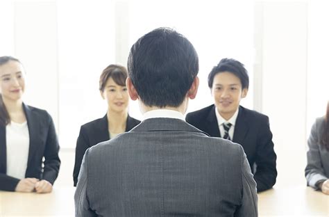 製造業・工場の面接はどんな服装がいいの？転職活動の身だしなみを徹底解説 みらいコンテンツ 愛知・名古屋で転職支援なら「みらいキャリア