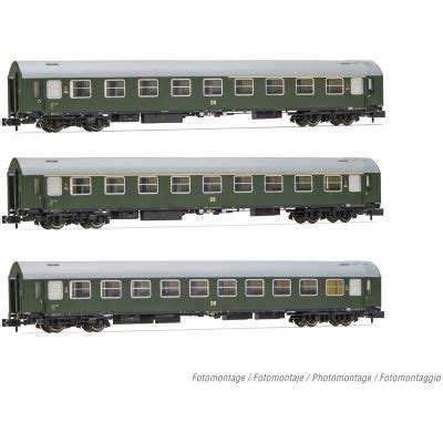 Arnold HN4421 N Reisezugwagen Set III