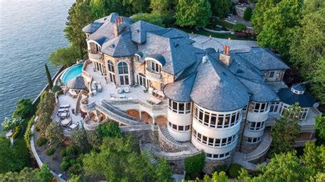 Inside A Million Tennessee Mansion That Looks Like A Dreamy Castle