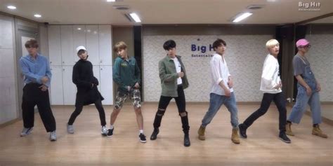 BTS show off their smooth moves in new 'I Like It' dance practice video | Bts show, Dance ...