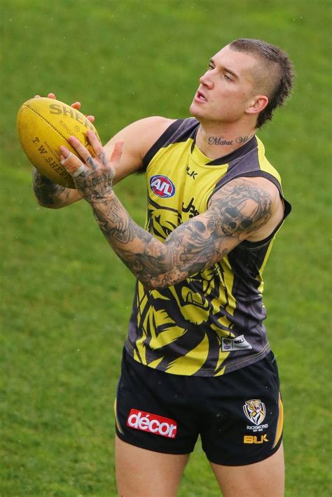 Dustin Martin Of The Tigers Richmond Football Club Rugby Players