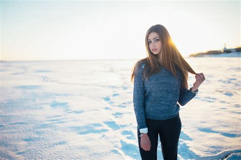 Wallpaper Sunlight Women Model Sunset Sea Snow Winter Beach