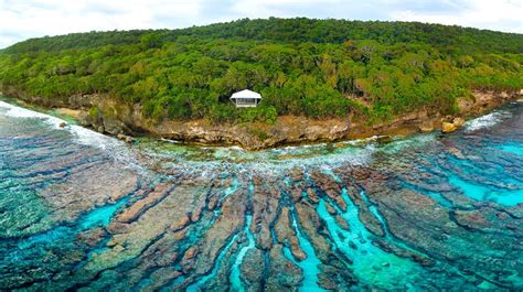 Fakta Pulau Natal Bernuansa Kristiani Tapi Mayoritas Penduduknya Islam