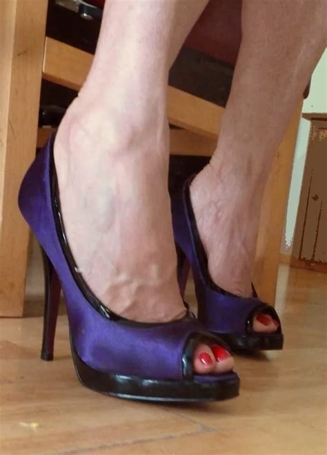 Wich Of Them Should I Take For Thr Presentation Nude Pics XHamster