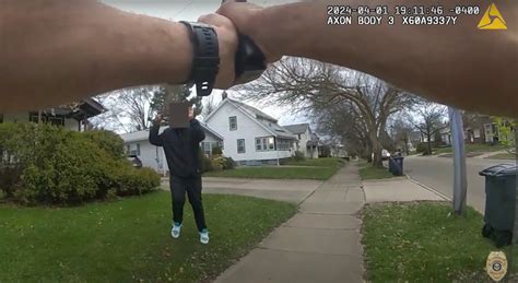 Akron Police Officer Justified In Shooting Of Teen Review Concludes