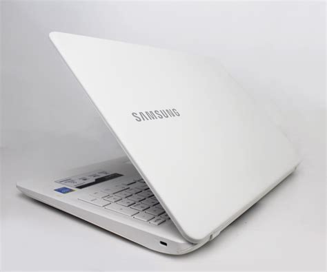 OTH Produto NOTEBOOK SAMSUNG EXPERT NP300E5K 15 6 INTEL CORE I5 2