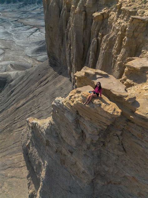 Otherworldly Views At Moonscape Overlook, Utah