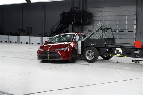 Small Cars Yield Surprising Results in Updated Crash Tests | Cars.com