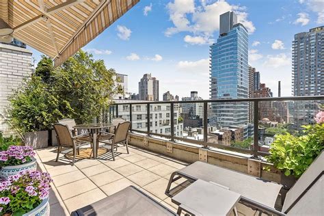 200 E 74th St Apt 14a New York Ny 10021 Mls 23107605 Zillow