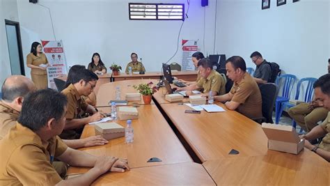 Sekot Roring Pimpin Rapat Perumusan Akhir RPJPD Kota Tomohon 2025 2045