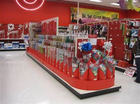 Holiday Displays: Christmas Displays - Creative Displays Now