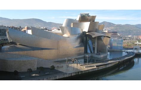 #20. Guggenheim Bilbao | PureHistory