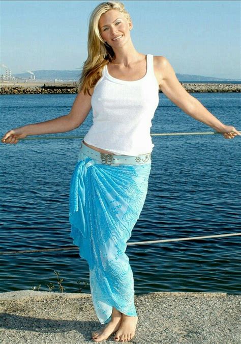 Natasha Henstridge En Bikini Avec Qui Natasha Henstridge Est En Couple