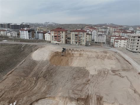 Nevşehir Belediyesi Cevher Dudayev Mahallesine yeni park kazandırıyor