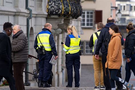 ᐅ Ausbildung Polizei Schweiz Alle Details zu Polizeiausbildung