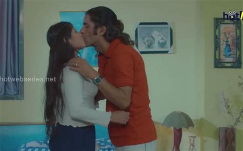 Pyaas 2022 Hotmx Originals Hindi Hot Web Series Episode 1 69 Indian Sex