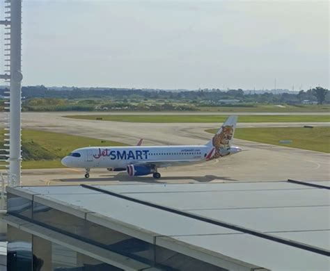 Uruguay Recibi El Primer Vuelo De Jetsmart Que Opera El Puente A Reo