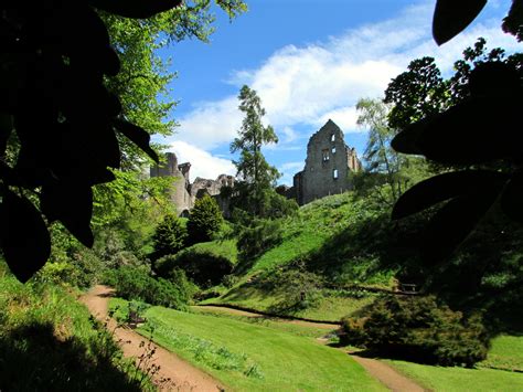 Kildrummy Castle Gardens | Private House Stays