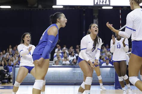 No Byu Womens Volleyball Sweeps No Houston In Big Opener