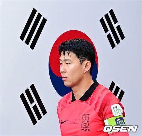 손흥민 선발·이강인 벤치 황선홍호 태국전 명단 공개주민규 최고령 데뷔 신기록 오쎈 서울 네이트 스포츠