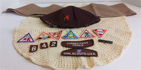 Vintage Girl Scout Brownie Sash Pin Badges Patches Lot S S Ebay