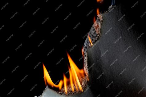 Free Photo Burning Paper Background Still Life