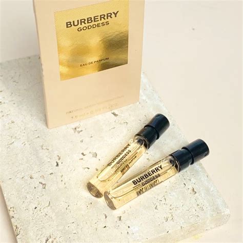 Vial Nước Hoa Burberry Goddess Eau De Parfum