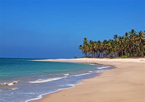 Chaung Tha Beach In Myanmar Beach Holiday Tours Myanmar